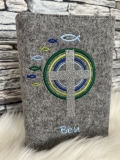 Gotteslob Hülle Kreuz mit Fische personalisiert mit Namen grau/grün/blau