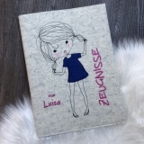 Zeugnismappe Süßes Mädchen personalisiert mit Namen Blau
